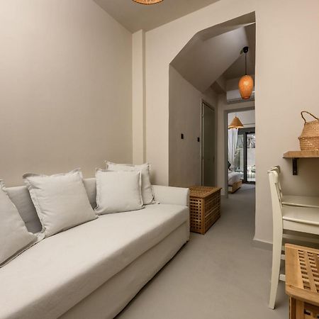 The Old Port Apartment Limenas  Bagian luar foto