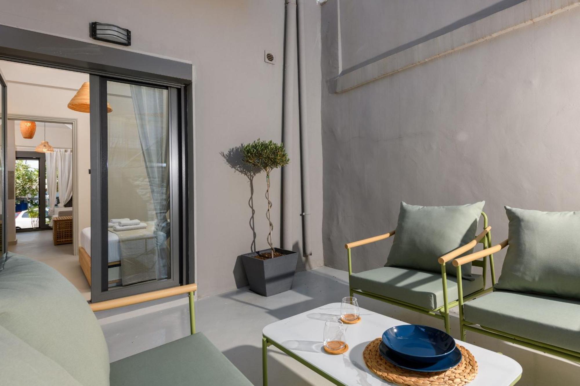 The Old Port Apartment Limenas  Bagian luar foto
