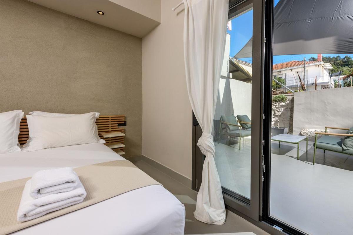 The Old Port Apartment Limenas  Bagian luar foto